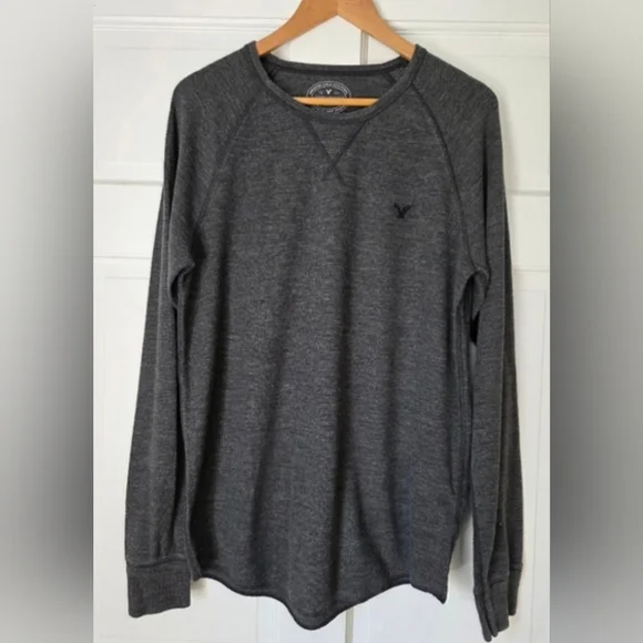 American Eagle Outfitters Charcoal Long Sleeve Shirt - Picture 2 of 4